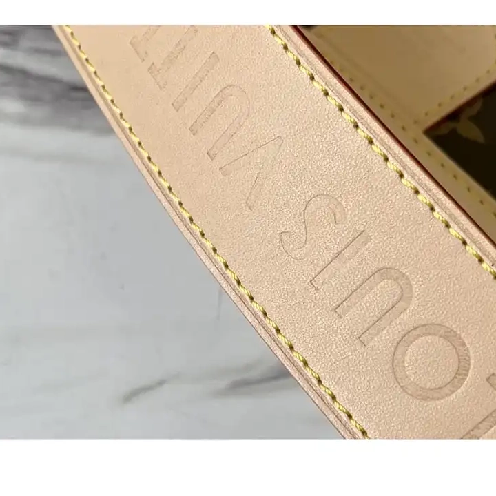 Fashionrepsfam ru 2108YA0045 s LV Bags 0516